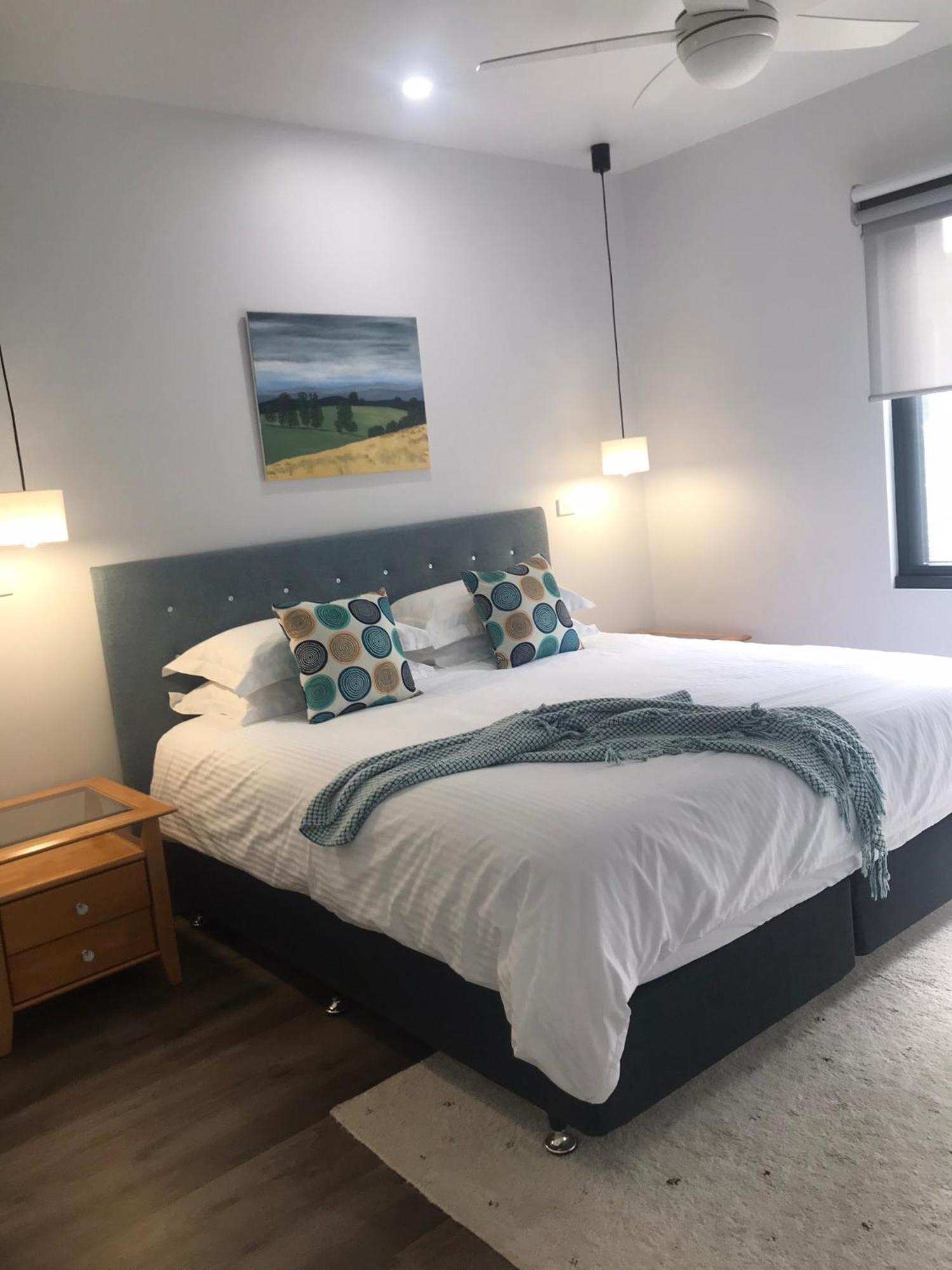 מטונג Gillys Guesthouse מראה חיצוני תמונה